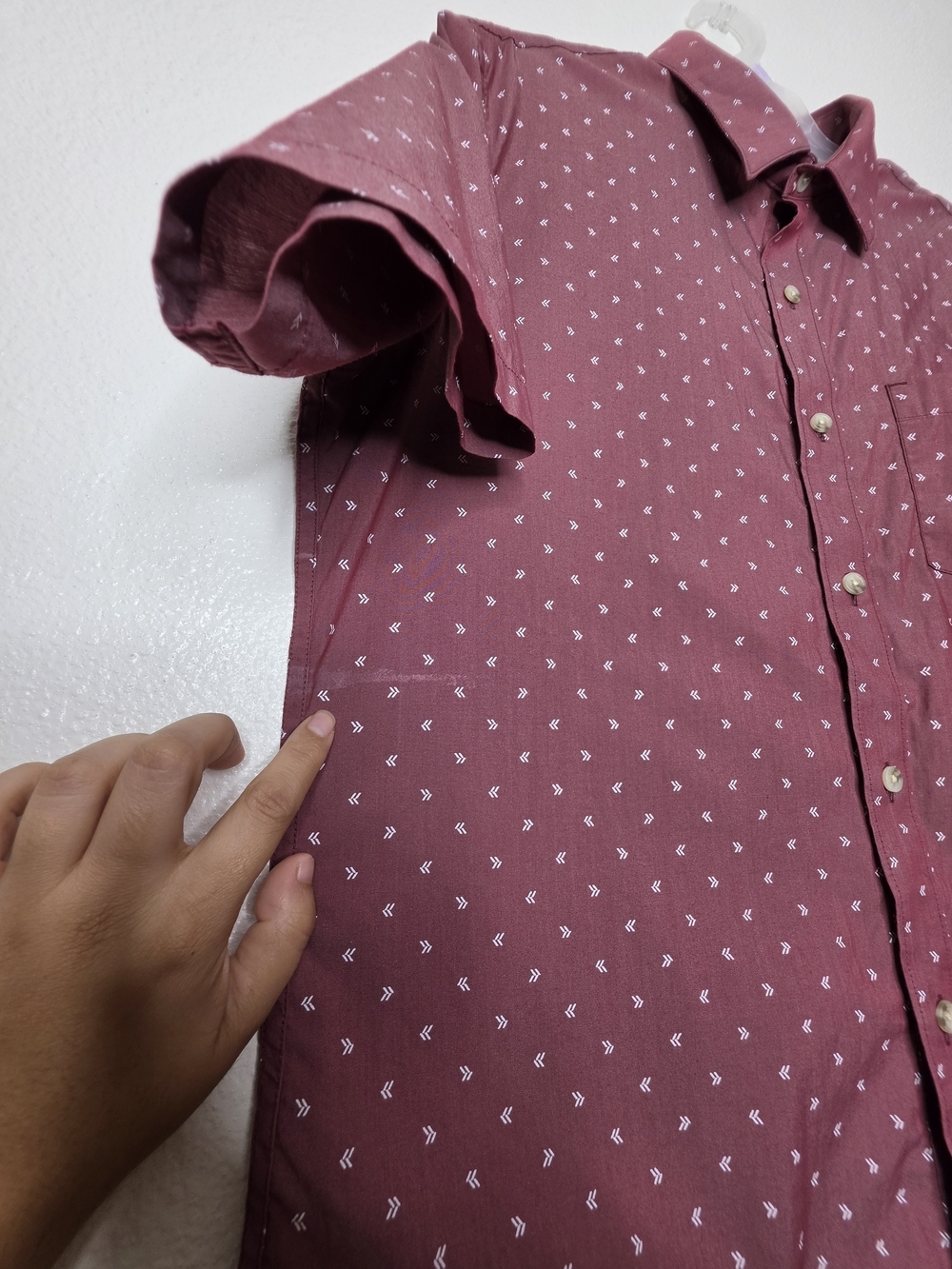 TravisMathew Mens Size M Burgundy Geometric Short Sleeve Button Up Shirt - Picture 4 of 14